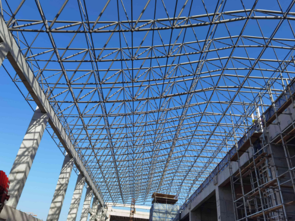 密山哪些因素影响选择徐州网架厂家?