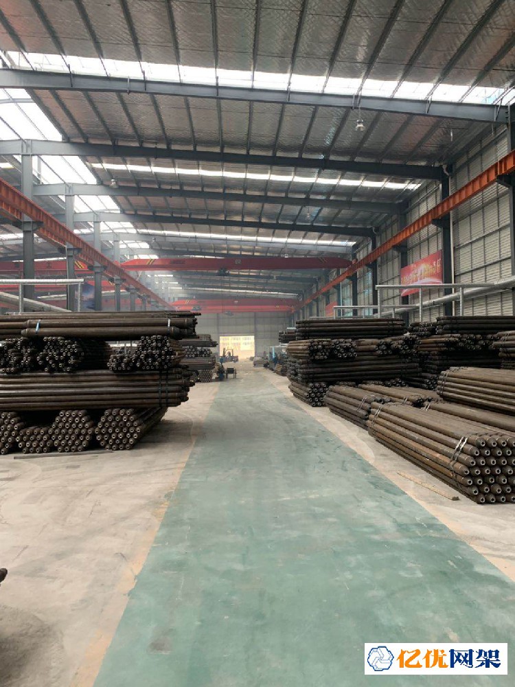 密山网架配件加工车间